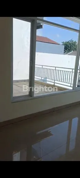 image RUMAH MEWAH 2 LANTAI SIAP HUNI SUNTER (3)