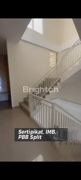 image DIJUAL / DISEWAKAN RUKO 3 LANTAI DIAN ISTANA (4)