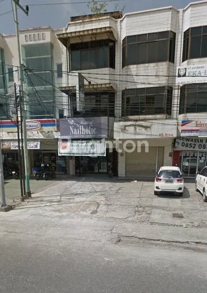 RUKO 3 LANTAI PREMIUM STRATEGIS DEKAT MAL CIPUTRA PEKANBARU