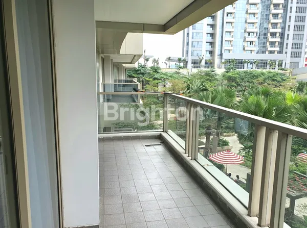 image APARTEMEN TOWN HOUSE TAMAN ANGGREK RESIDENCE 3 BEDROOM DI JAKARTA BARAT (2)