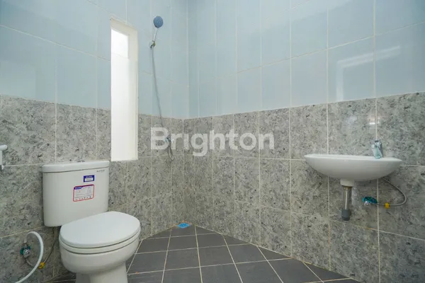 image RUMAH MODERN 2 LANTAI BEBAS BANJIR KOTA BEKASI (8)