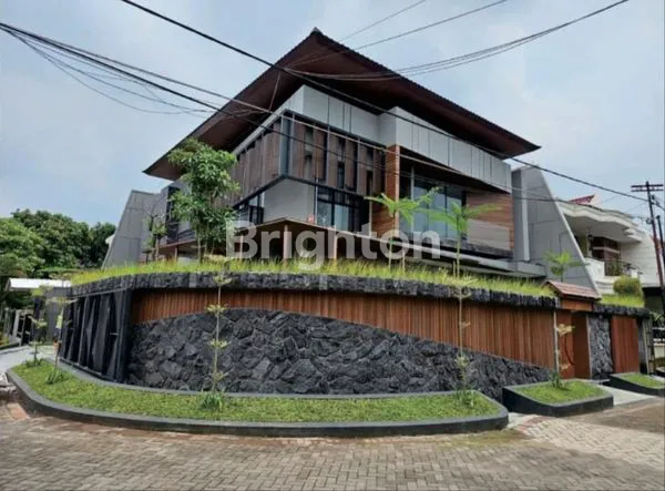 image TROPICAL HOUSE AT MANYAR KARTOADI JAPANDI LUXURY  \" MEWAH KENYAMANAN EKSLUSIF\" BEST MATERIAL - SPECIAL PRICE \U203C\UFE0F (1)