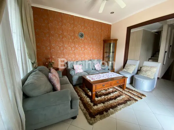 image RUMAH DUA LANTAI FURNISH DI PERUMAHAN PUPUK (3)