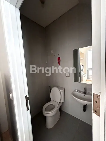 image RUMAH DI BSD CITY DUA LANTAI DI GREENWICH BSD CITY!! (7)