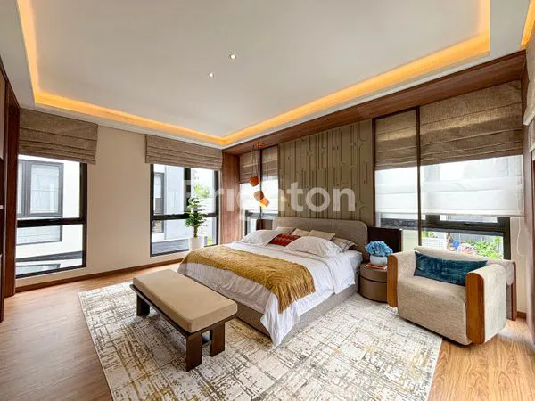 image RUMAH 2 LANTAI GRAND WISATA TYPE GIVA (6)