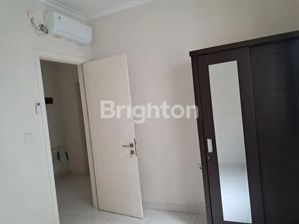 image RUMAH SIAP HUNI DI GADING SERPONG CLUSTER VOLTA SUMMARECON SERPONG (8)