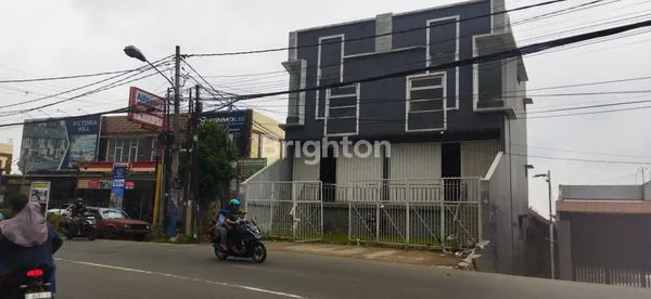 image RUKO 4 LANTAI DIKAWASAN BERKEMBANG SINDANG BARANG BOGO (2)