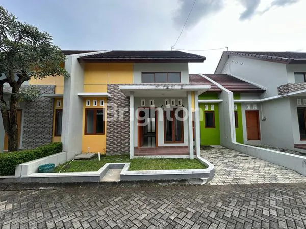 image RUMAH CLUSTER SIAP HUNI SOLOBARU DEKAT PAKUWON MALL (1)