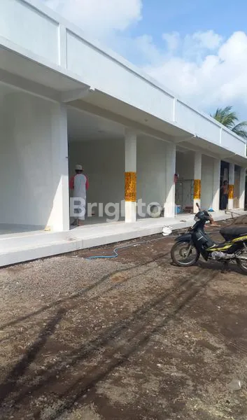 image TOKO BARU DI RAYA TANAHLOT MUNGGU (3)