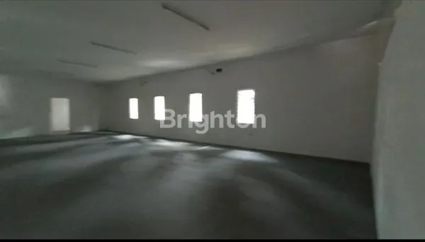 image GUDANG & KANTOR DI JL S. PRIYO SUDARMO KOTA MALANG (7)