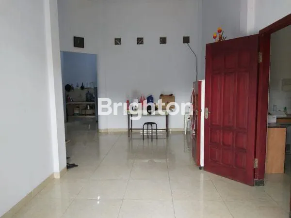 image JUAL RUMAH HOOK SIAP HUNI, SANGAT TERAWAT. JUGA COCOK BUAT USAHA. (4)