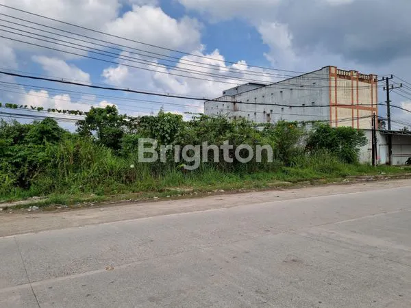 TANAH STRATEGIS 1.3 HA PINGGIR JALAN DEKAT BANDARA SUNGAI SIRING