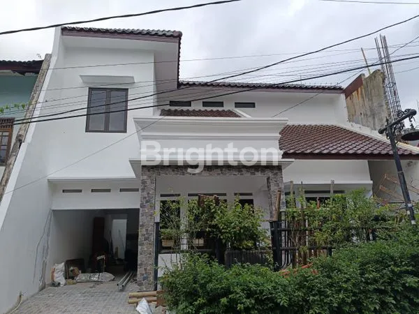 HUNIAN CANTIK, RUMAH BARU, MEWAH AMAN, NYAMAN DALAM CLUSTER DI JAKARTA SELATAN