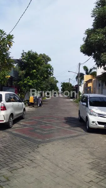 image DI JUAL RUMAH SAFIRA SIDOARJO (5)