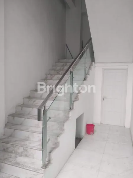 image RUANG KANTOR (6)