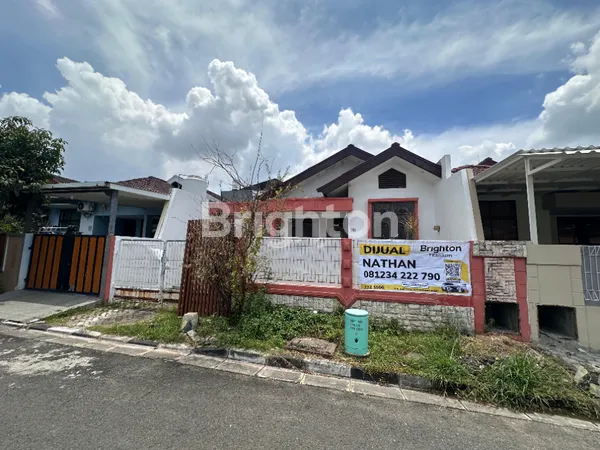 image RUMAH SIAP HUNI MURAH ROW LEBAR SURABAYA BARAT SAMBIKEREP INDAH (8)