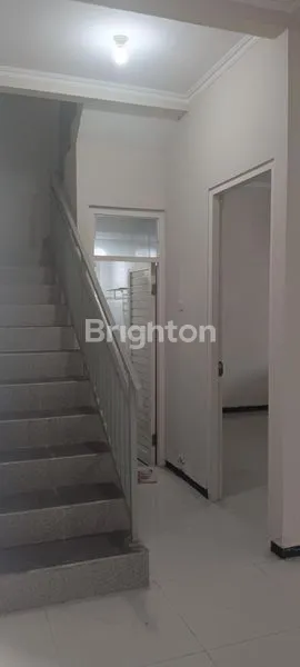 image RUMAH 2 LANTAI DI SUKODONO-SIDOARJO, DEKAT PASAR DAN KOMERSIAL AREA (7)