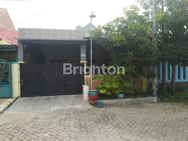 image RUMAH ASRI YG TEDUH DAN BERSIH TERAWAT OVER KPR (5)