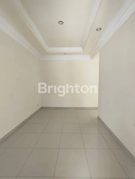 image RUMAH MINIMALIS BAMBOO LAKE PURI GALAXY DEKAT ARAYA, ITS (2)