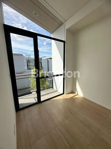 image CENDANA GARD'N LIPPO KARAWACI (7)