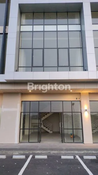 image SEWA RUKO VITTORIO, 217M², 3 LANTAI, LOKASI PREMIUM DI WIYUNG, SURABAYA BARAT (2)