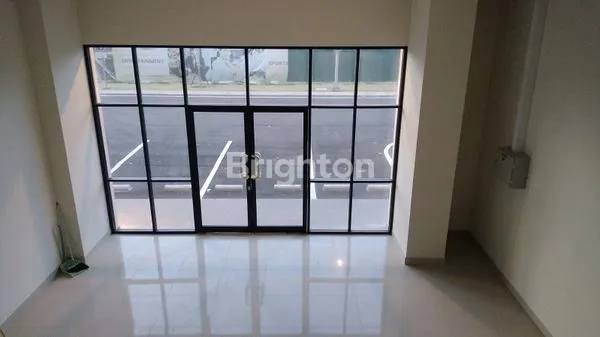 image SEWA RUKO VITTORIO, 217M², 3 LANTAI, LOKASI PREMIUM DI WIYUNG, SURABAYA BARAT (8)