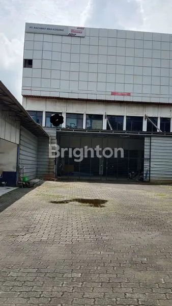 image RUKO DIJUAL LOKASI KEREN PARKIR BESAR (2)