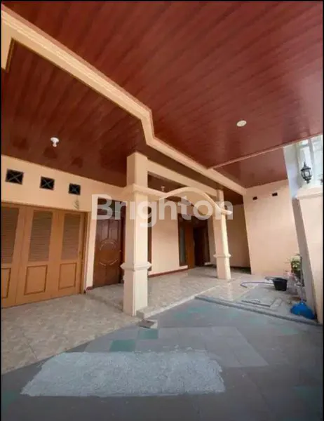 image JUAL SEWA RUMAH SIAP HUNI SIDOSERMO PDK DEKAT MARGOREJO, PLAZA MARINA (1)