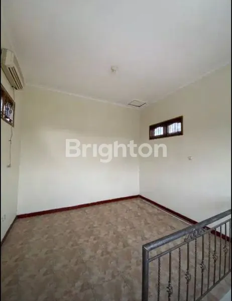 image JUAL SEWA RUMAH SIAP HUNI SIDOSERMO PDK DEKAT MARGOREJO, PLAZA MARINA (7)