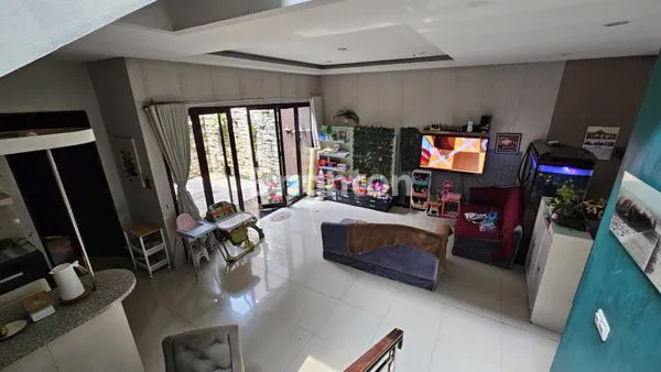 image RUMAH MURAH GEGER KALONG HARGA DIBAWAH PASARAN !!! CARPORT 2 MOBIL DEKAT UPI DAN POLBAN (3)