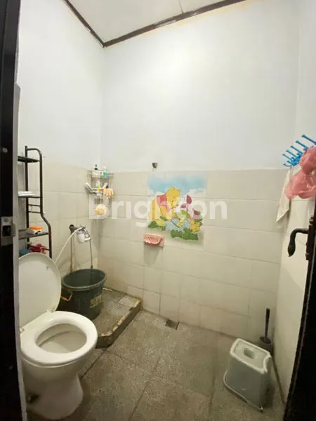 image DIJUAL  RUMAH + 3 KIOS UNIT DI CONDET (8)