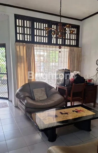 image KOMPLEK SUNTER PERMAI JAYA (4)