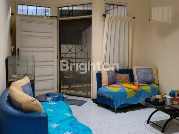 image RUMAH 2 LANTAI SIAP HUNI DI JL. ASEM JAKARTA BARAT DEKAT CENTRAL PARK,TAMAN ANGGREK,UNTAR,UKRIDA DAN TOL DALAM KOTA (3)