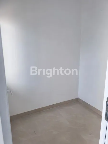 image RUMAH BARU CLUSTER 3 LANTAI: GRAND MEDITERANIA RESIDENCE - PENJARINGAN, JAKARTA UTARA (7)