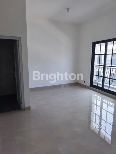 image RUMAH BARU CLUSTER 3 LANTAI: GRAND MEDITERANIA RESIDENCE - PENJARINGAN, JAKARTA UTARA (8)