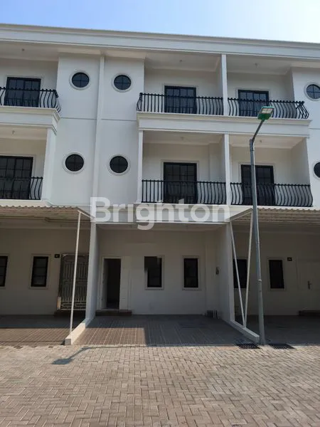 image RUMAH BARU CLUSTER 3 LANTAI: GRAND MEDITERANIA RESIDENCE - PENJARINGAN, JAKARTA UTARA (1)