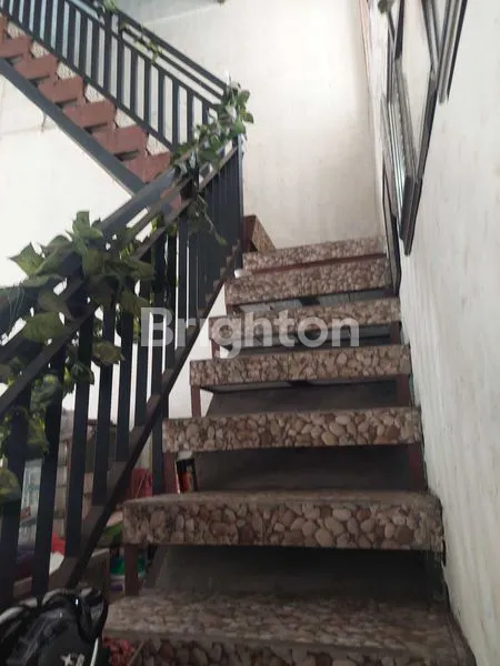 image TEMPAT USAHA NOL JALAN RAYA (8)