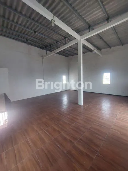 image TEMPAT USAHA NOL JALAN RAYA (7)