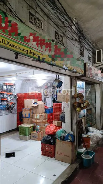 image TOKO SPORT SIAP USAHA BONUS STOK 500 JUTAAN DI LOKASI LEGEND KEMBANG JEPUN SURABAYA (8)