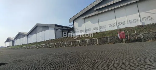 PABRIK NON AKTIF DALAM KAWASAN NGORO INDUSTRIAL PARK - MOJOKERTO