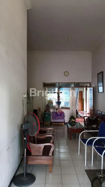 image DIJUAL RUMAH, LOKASI STRATEGIS, PINGGIR JALAN RAYA (2)