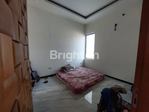 image RUMAH MINIMALIS INTERIOR MEWAH SEMI FURNISHED DI MULYOSARI SURABAYA (5)