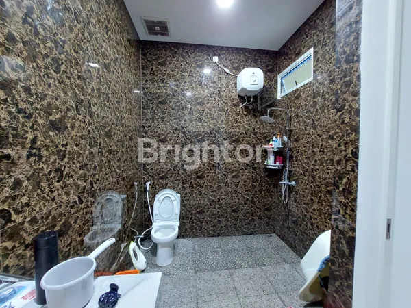 image RUMAH MINIMALIS INTERIOR MEWAH SEMI FURNISHED DI MULYOSARI SURABAYA (6)