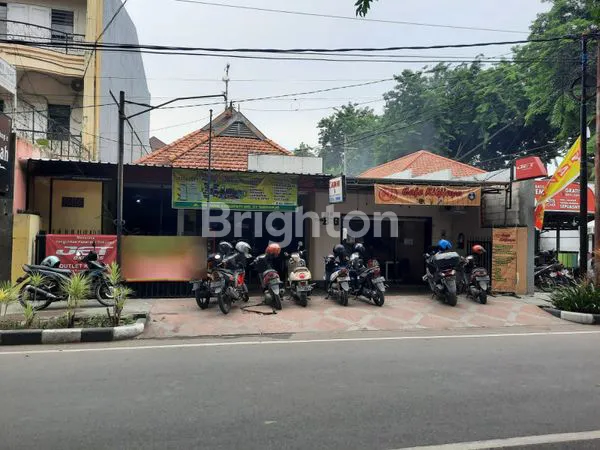 image DI TENGAH KOTA SIDOARJO BEKAS RUMAH DAN CAFE (1)