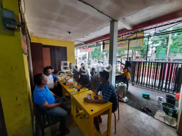 image DI TENGAH KOTA SIDOARJO BEKAS RUMAH DAN CAFE (2)