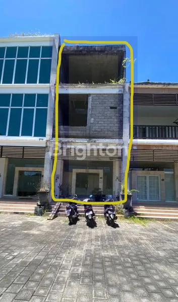 image RUKO 3 LANTAI DI PECATU ULUWATU BALI (5)