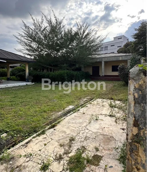 image TANAH LUAS + BANGUNAN EKS SEKOLAH DI JL. KARTINI, DEPOK (4)