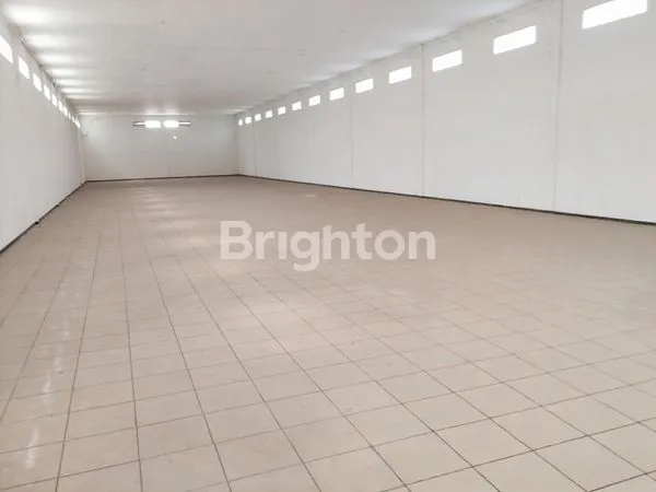 image GUDANG PENYIMPANAN UKURAN 550 METER KOTA PASURUAN JAWA TIMUR  (2)