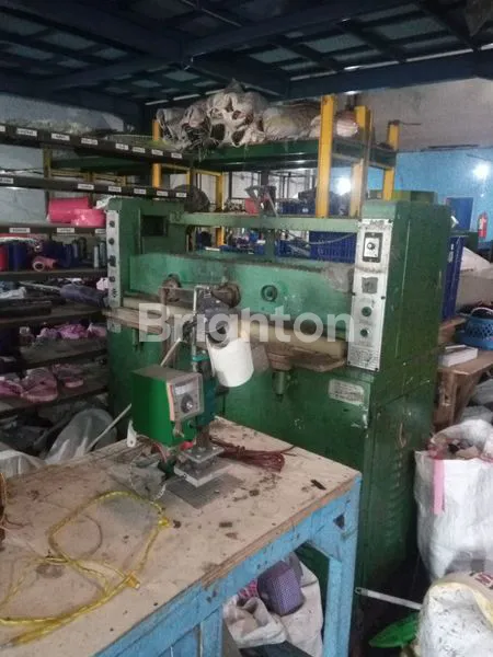 image JUAL PABRIK SEPATU SIDOARJO (5)