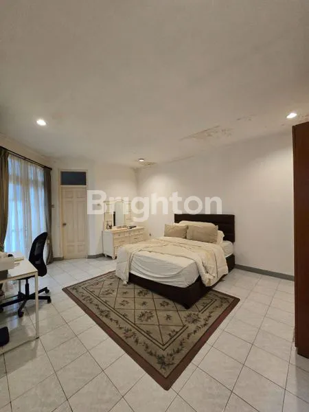 image DIJUAL CEPAT RUMAH ASRI DI JALAN BENDA KEBAYORAN BARU (NEGO) (4)